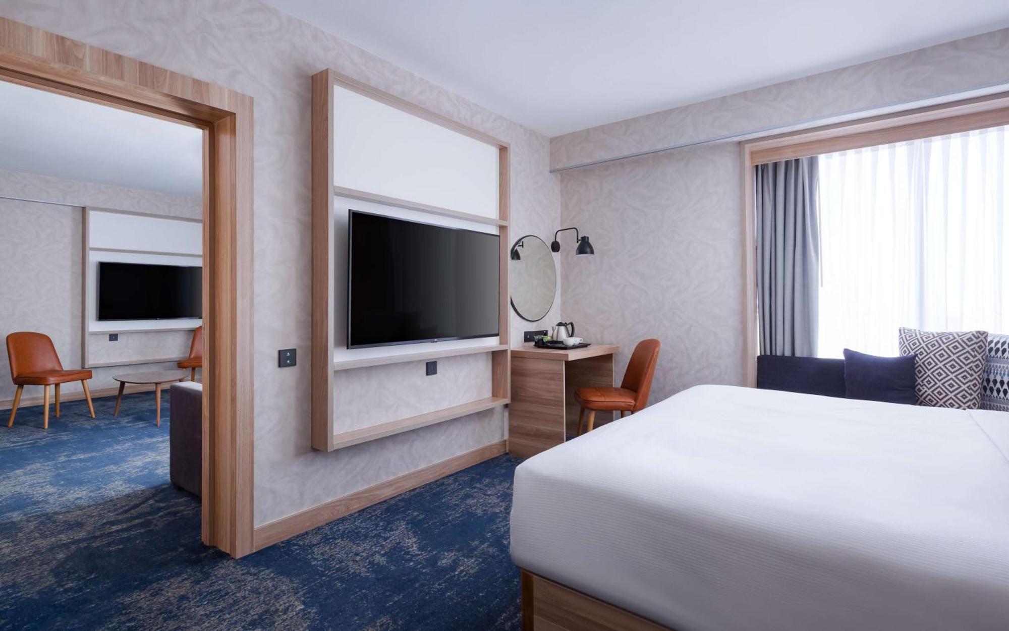 Hilton Garden Inn Samarkand Exterior foto